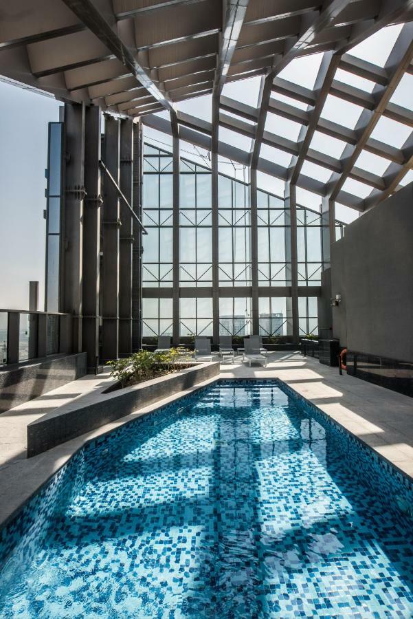 Fantastay - Luxury Studio Sparkle Tower Dubai Marina Exteriör bild