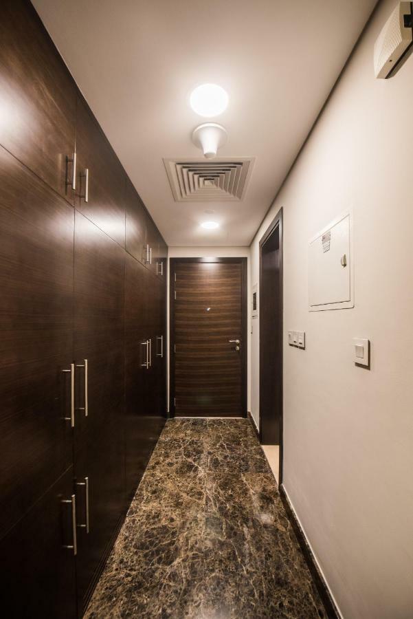 Fantastay - Luxury Studio Sparkle Tower Dubai Marina Exteriör bild